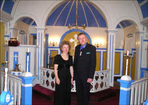 Narsaq: Genevieve and Adrian in Narsaq Church before their first Concert